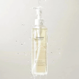 Huile démaquillante Mixsoon Bean Cleansing Oil, soin du visage coréen pour un nettoyage en profondeur et une peau éclatante.