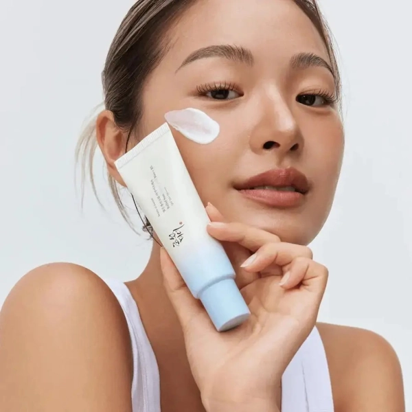 Relief Sun Aqua-Fresh : Rice + B5 de BEAUTY OF JOSEON, protection solaire légère coréenne à base de riz et provitamine B5