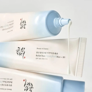 Relief Sun Aqua-Fresh : Rice + B5 de BEAUTY OF JOSEON, protection solaire légère coréenne à base de riz et provitamine B5