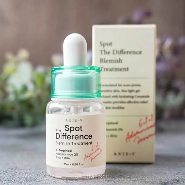 Spot The Difference Blemish Treatment anti-imperfections apaise, réduit les boutons et équilibre les peaux à tendance acnéique