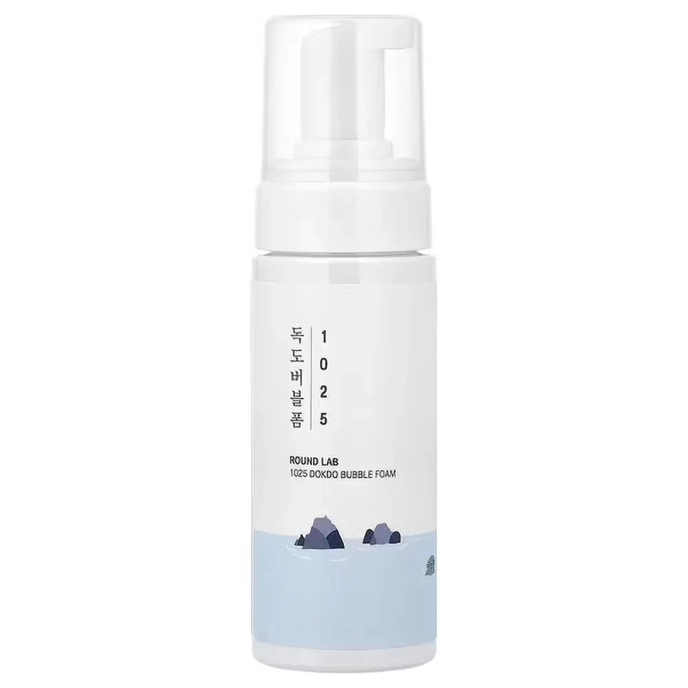 Nettoyant Dokdo Bubble Foam de Round Lab, mousse coréenne douce pour purifier et hydrater la peau.