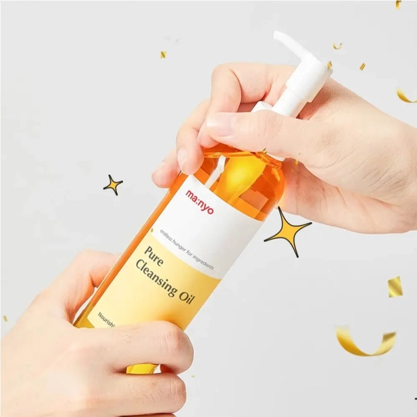 Huile nettoyante Ma-Nyo Pure Cleansing Oil de Ma-Nyo, soin coréen doux qui dissout maquillage et impuretés de la peau.