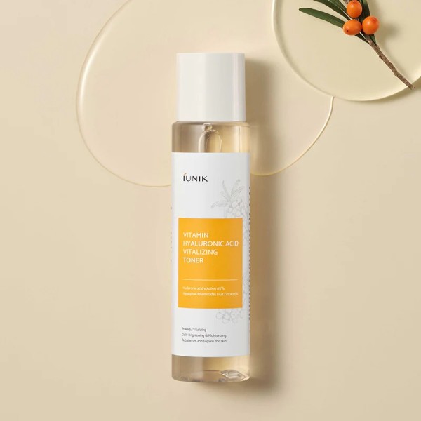 Cosmétiques coréens K BEAUTY COSMETICS  produit coréen iunik Vitamin Hyaluronic Acid Vitalizing Toner