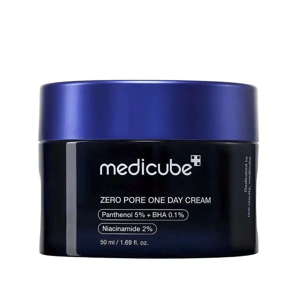 Crème de jour Zero Pore Day Cream de Medicube pour hydrater, resserrer les pores et matifier la peau tout au long de la journée