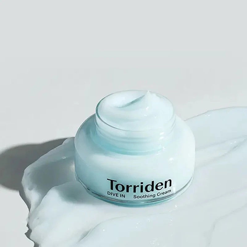 Soothing Cream crème hydratante coréenne apaisante enrichie en acide hyaluronique pour calmer et renforcer la peau sensible