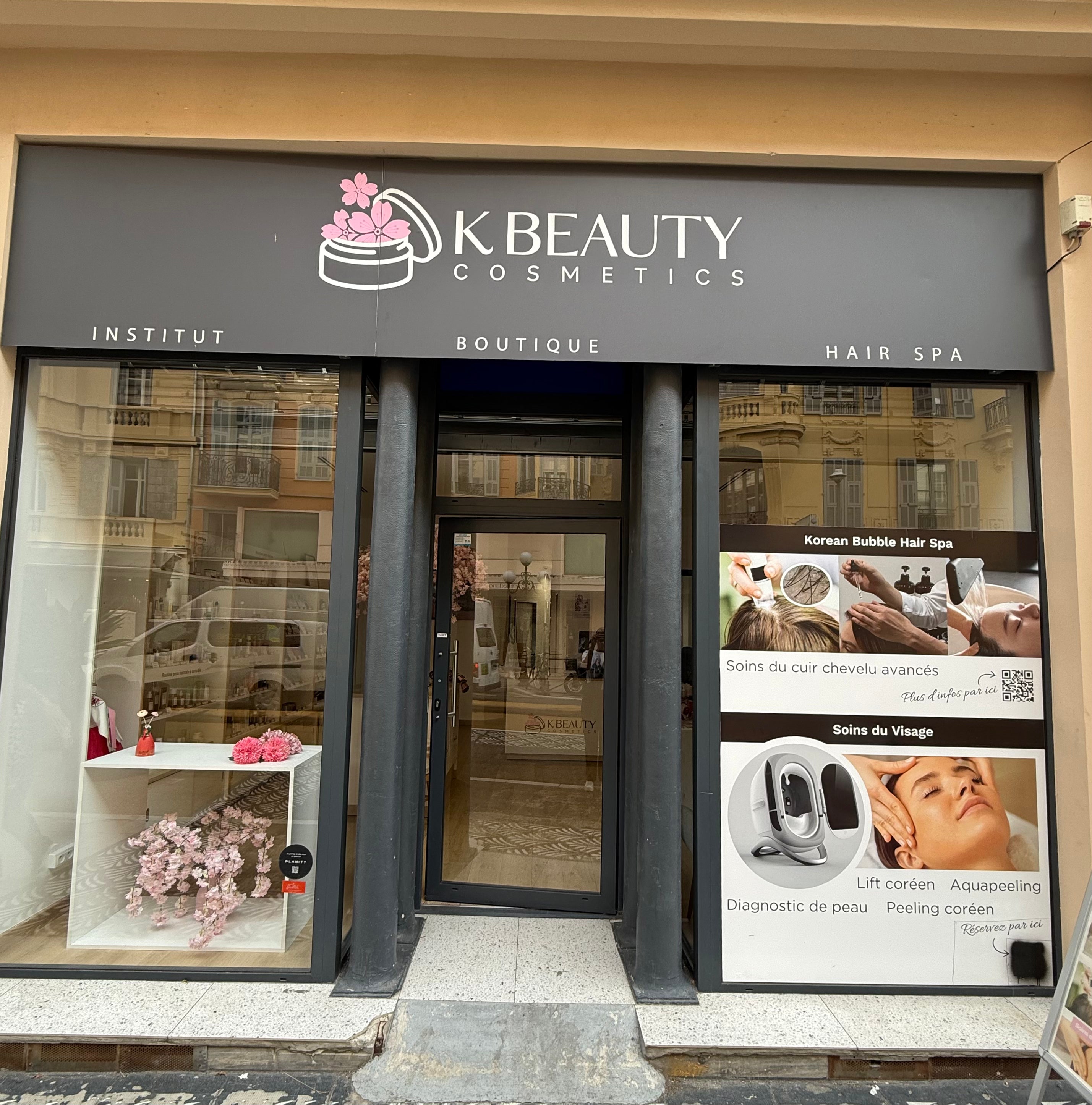 Devanture Kbeauty cosmetics Nice