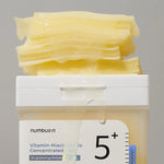 Disques tonifiants éclat au glutathion, vitamine C et niacinamide. Idéal pour estomper les taches pigmentaires, unifier le teint et lisser la texture de la peau.
Numuzin