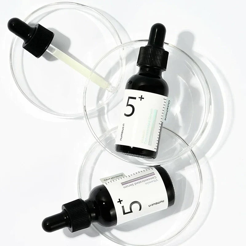 Sérum anti-taches au glutathion, niacinamide et vitamine C aide à estomper les taches pigmentaires, uniformiser le teint et redonner de l’éclat à la peau.
Numbuzin
