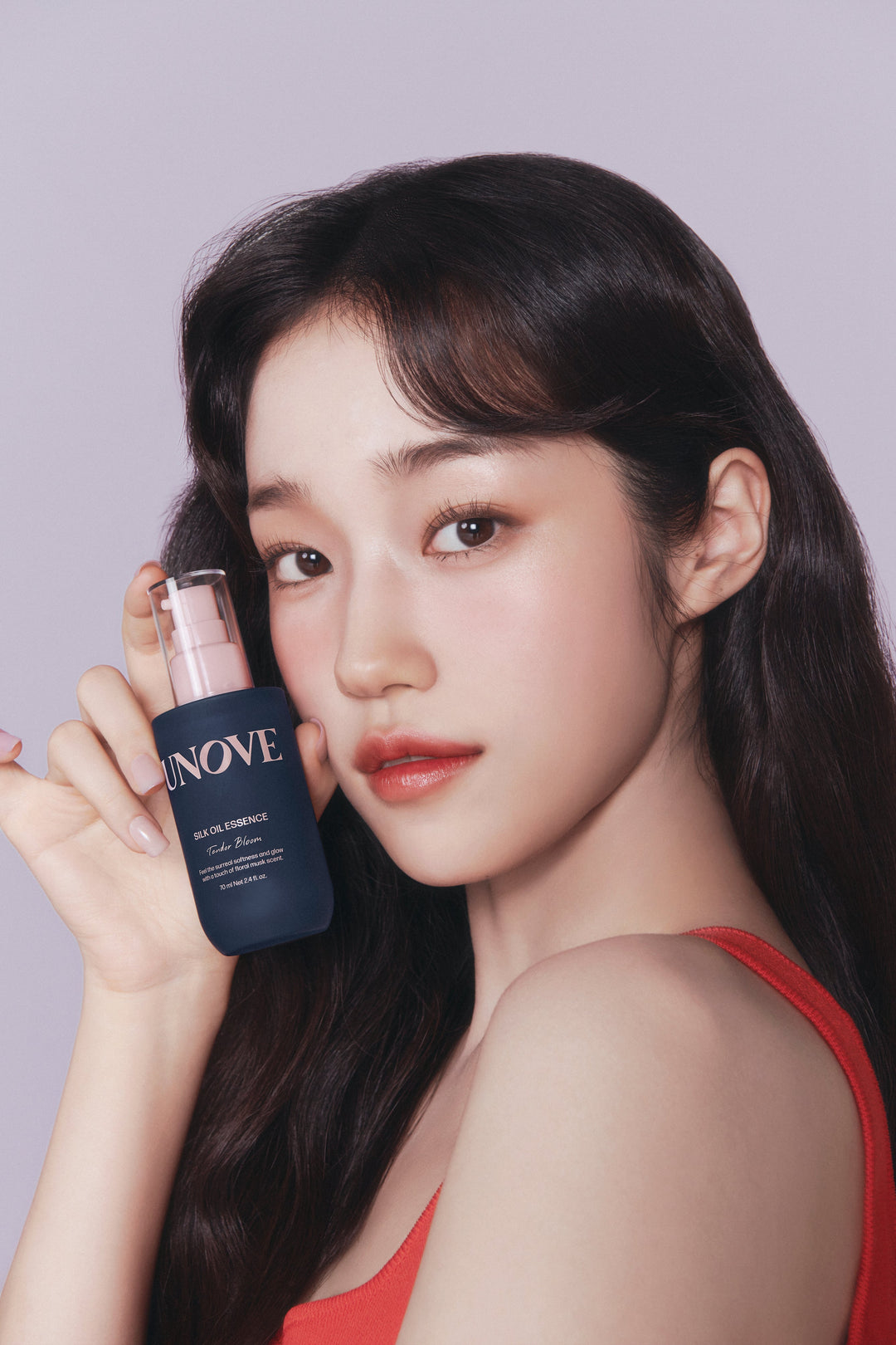 UNOVE Silk Oil Essence Tender Bloom - application sur cheveux