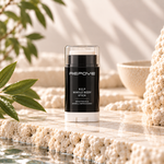 REPOVE R.E.P Whole Body Stick Brightening & Wrinkle Improvement posé sur une pierre claire